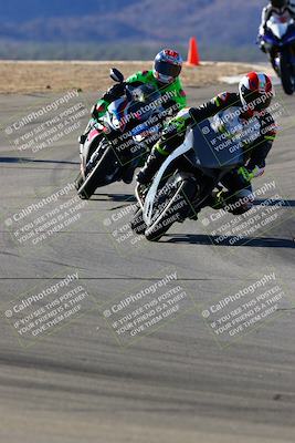 media/Jan-09-2022-SoCal Trackdays (Sun) [[2b1fec8404]]/Turns 9 and 8 (920am)/